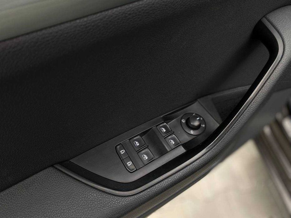 Skoda Superb 2019 Official