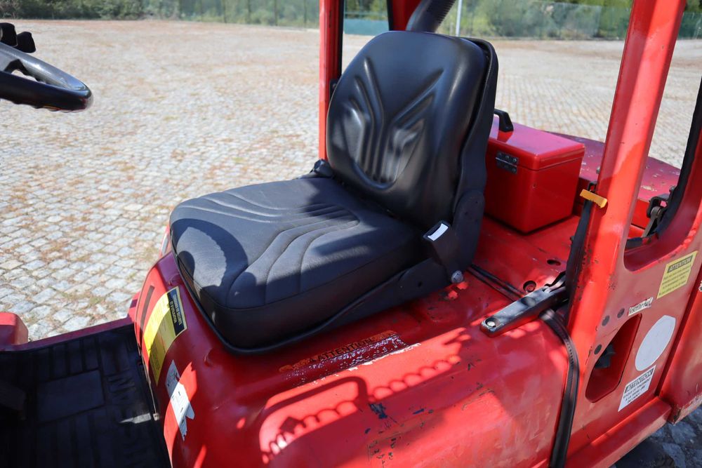 2008 Nissan Y1D2A25Q 2500 kg Empilhador Diesel