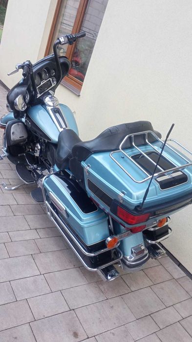 Harley Davidson electra glide road king street glide heritage
