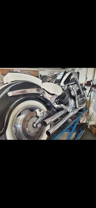 Suzuki intruder 1500