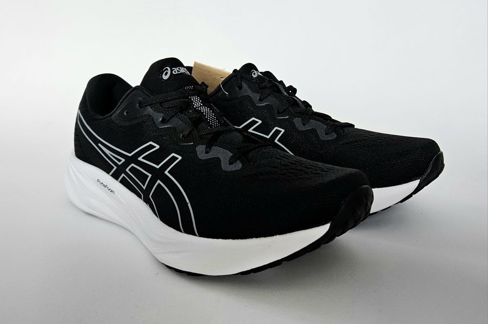 Wyprzedaż!!! Buty sportowe damskie. Asics Rozmiar 42