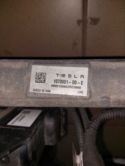 В продаже! Рулевая рейка голая на Tesla Model X 16-20 г 1070801-00-Е