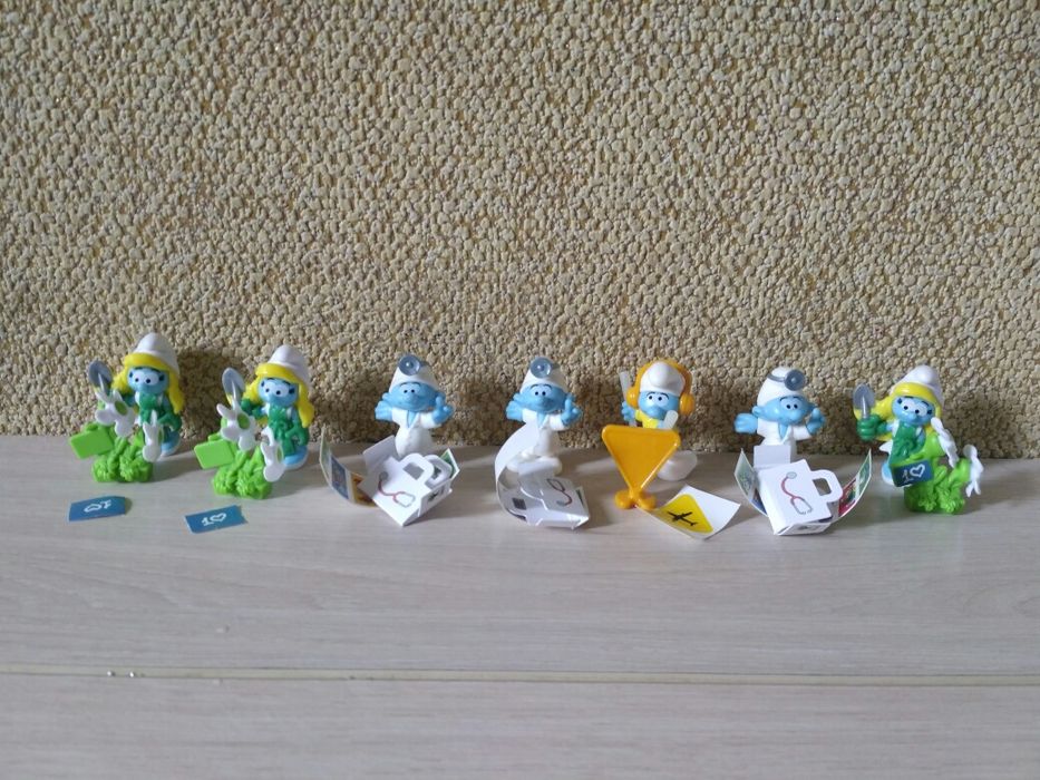 Киндеры смурфики