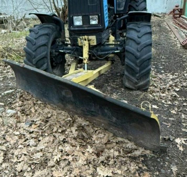 Продам лопату для прибирання снігу