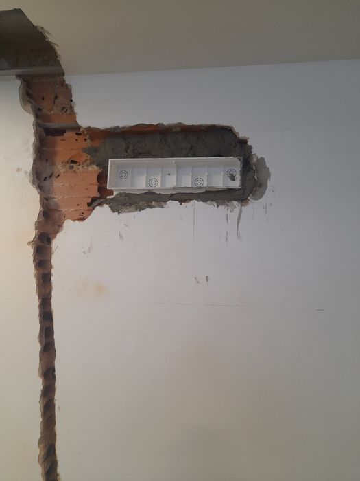 Canalizações  / Thermo acumuladores / esgotos