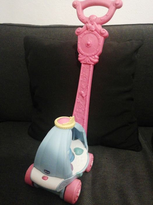 Carruagem Chicco Disney Princesa Cinderela.