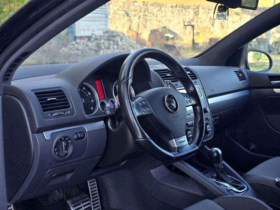 Volkswagen Golf 5 GTI DSG LOOK R32 SELO BARATO