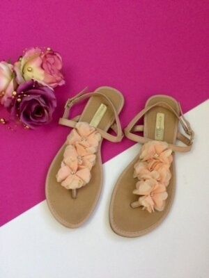 Босоніжки atmosphere