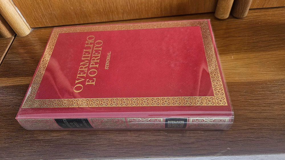 Coleção de literatura internacional