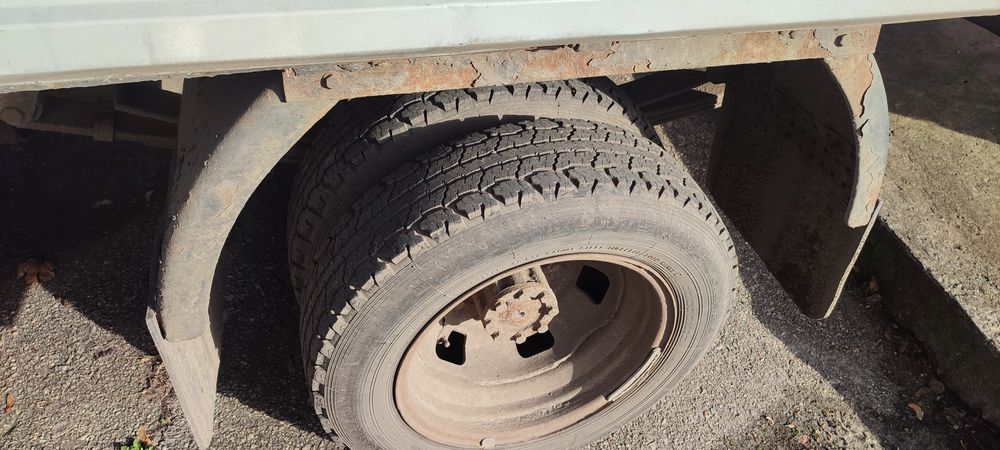 Продам газель 3302 тентовану