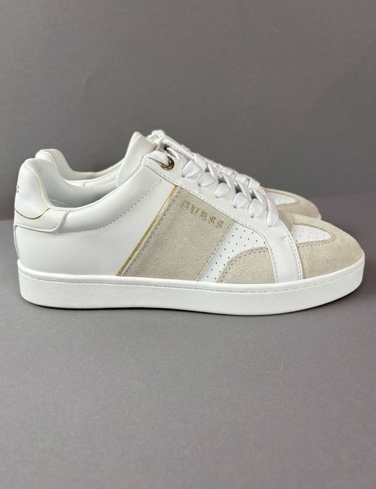 Жіночі білі шкіряні кросівки кеди Guess Jrone 41 розмір
