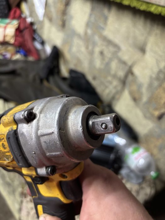 Dewalt dcf894 Гайковерт