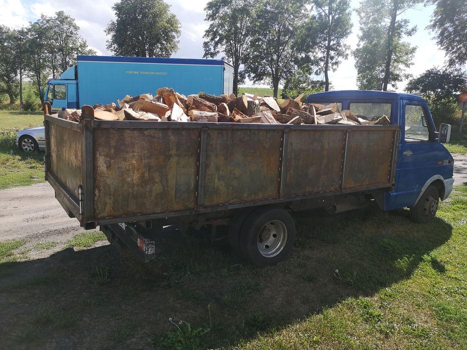 Drewno pełna paka jak na zdieciach dąb buk klon wiaz Olch brzoza sosna