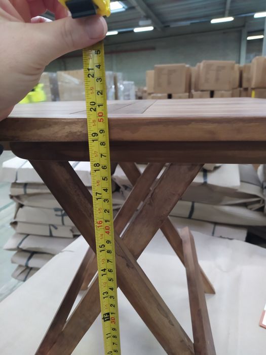 Stolik drewniany teak, biurowo tarasowy - nowe meble biurowe