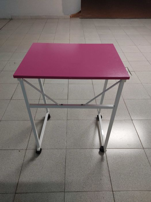 Secretária de criança