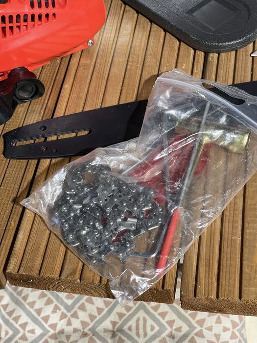 Motoserra nova a gasolina