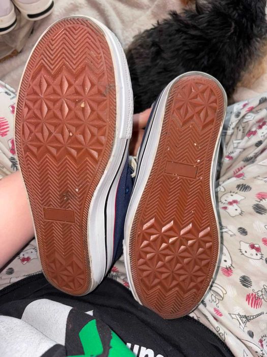 Buty damskie sportowe