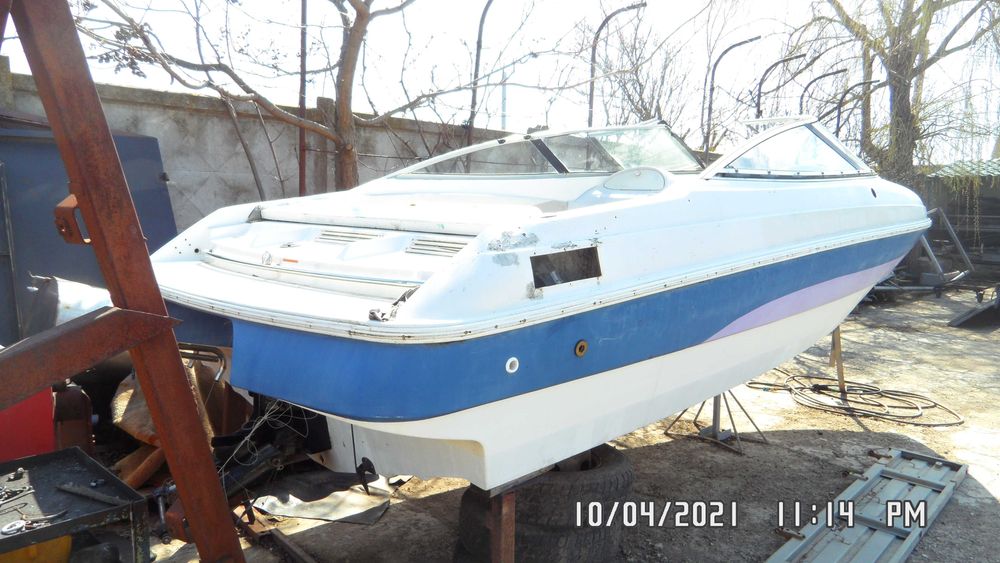 Катер Крис Крафт 195 дизель обмен на авто