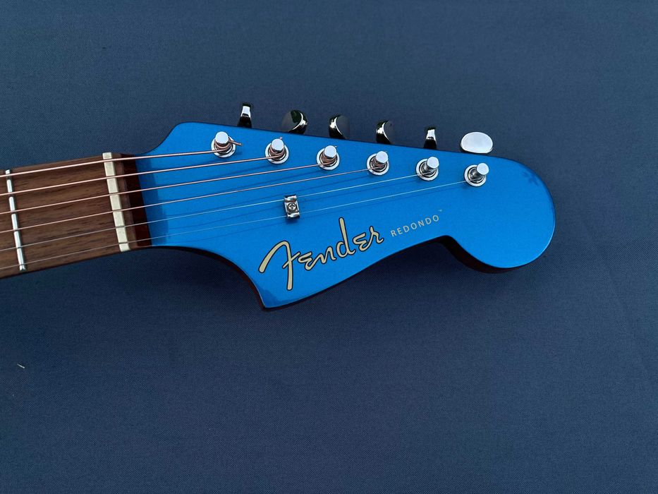 Электроакустическая гитара Fender Redondo Player, цвет lake placid blue, пр-во Indonesia, отличное состояние