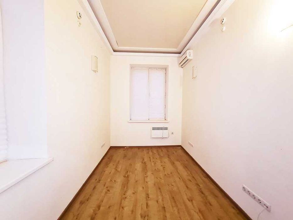 Сдам в аренду кабинет 10 м2 в БЦ Дальницкий (Без комиссии!)