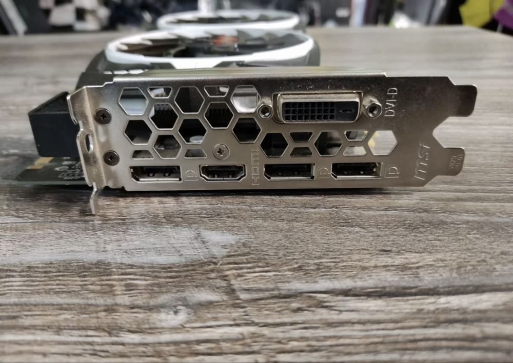 Видеокарта Msi Gtx 1080 ti 11gb ddr5: 4 500 грн. - Комплектуючі та ...
