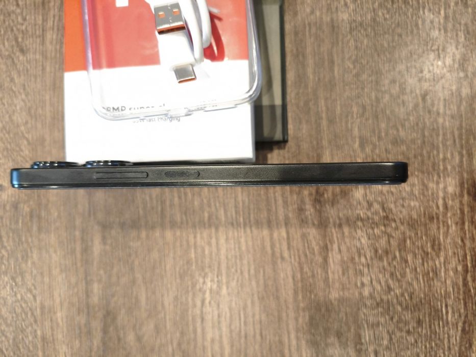 Redmi 13 Midnight Black 6gb ram 128gb rom
