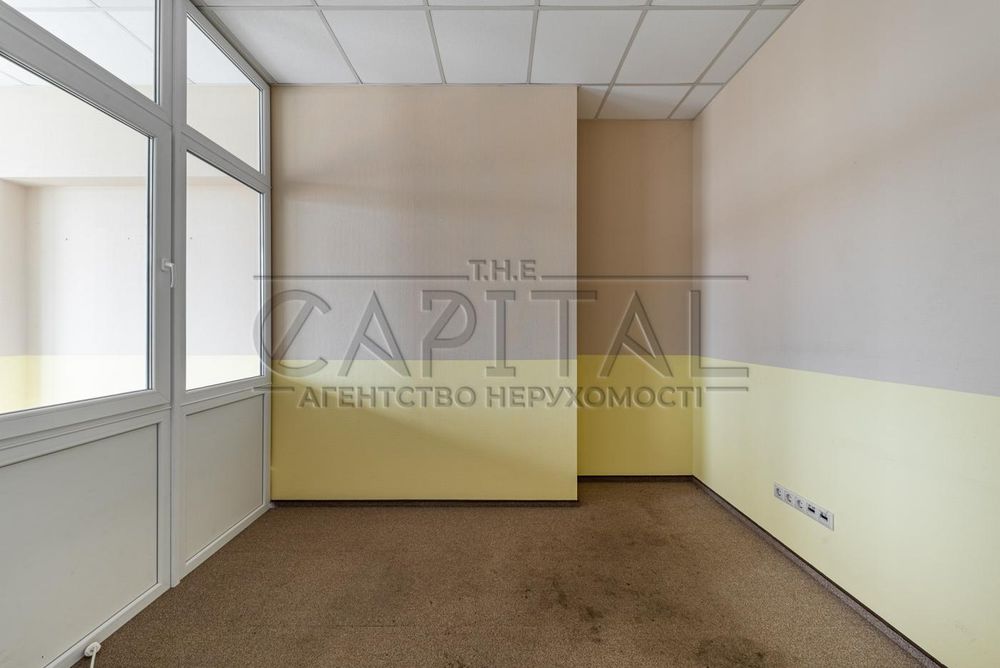 Оренда офісу, вул. Антоновича, БЦ Максим