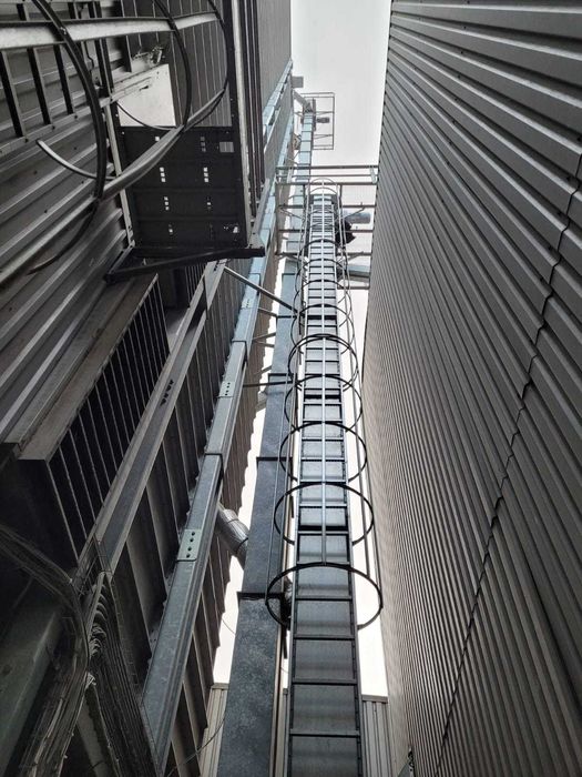 Podnośnik Kubełkowy, system załadunku silosów