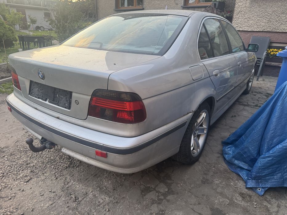 BMW E39 523i 2.5 b automat