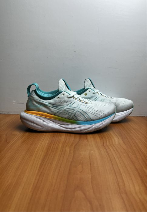 Кроссовки Asics Gel Nimbus 25 размер 38 оригинал спортивные бег run