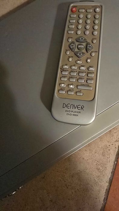 Leitor de cd e DVD DENVER 186K