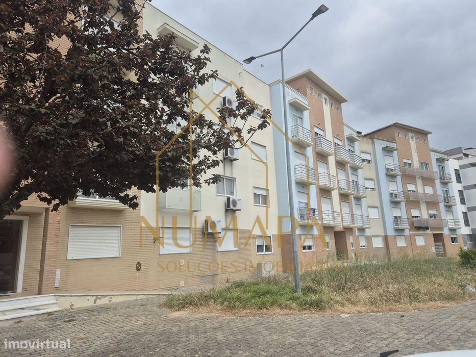 Apartamento T1 em Paio Pires