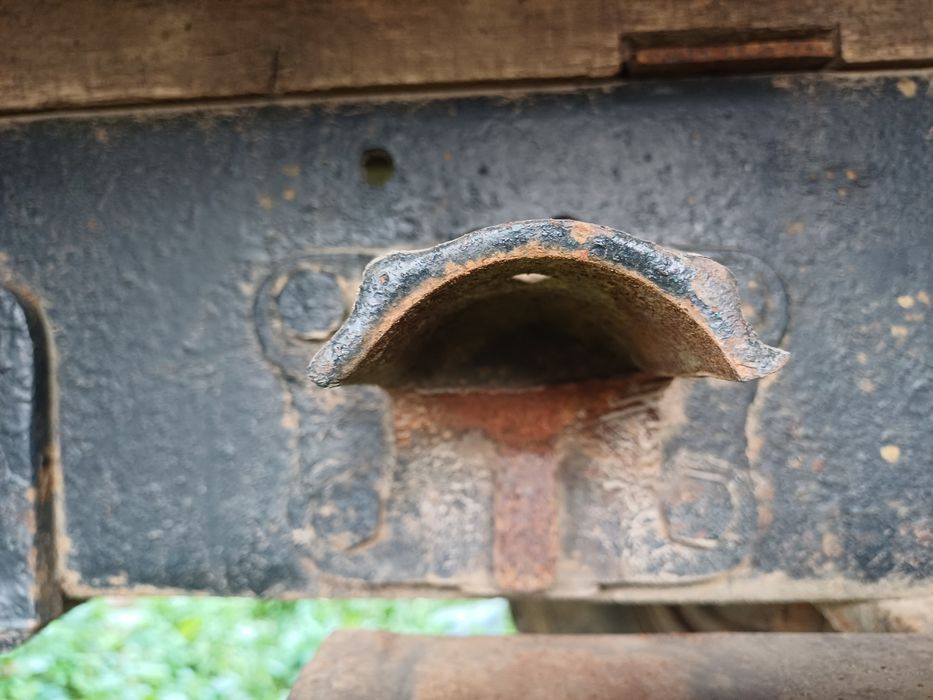 Кронштейн підресорників Газ 66 52 53 3307 3309