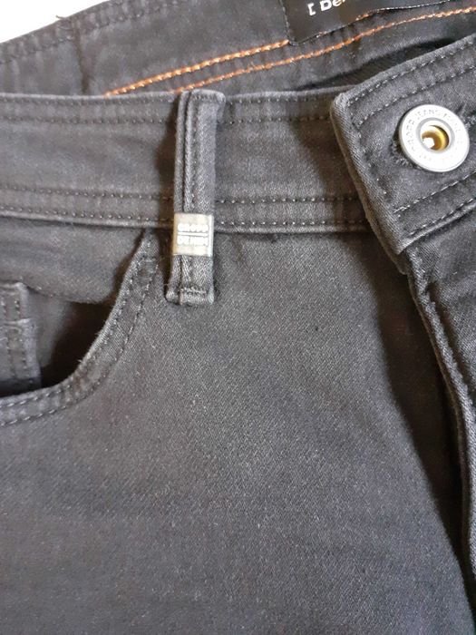 Spodnie CROPP slim jak NOWE W28 L32