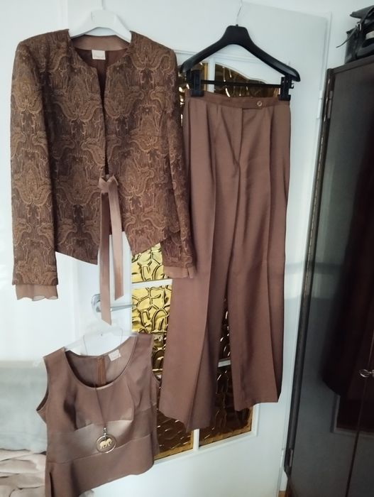 Garsonka trzy częściowa, rozmiar 40. Jak nowa!