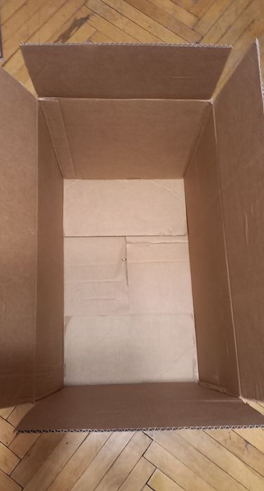 Коробок плотный 58×38×35