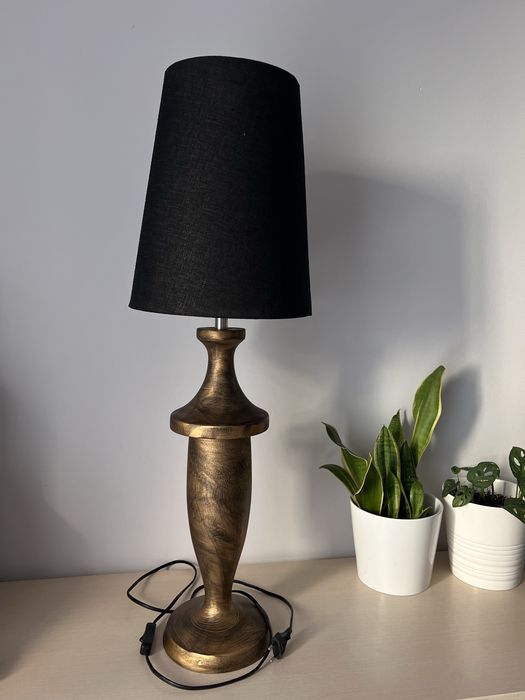 Drewniana Lampa stojąca czarna złota