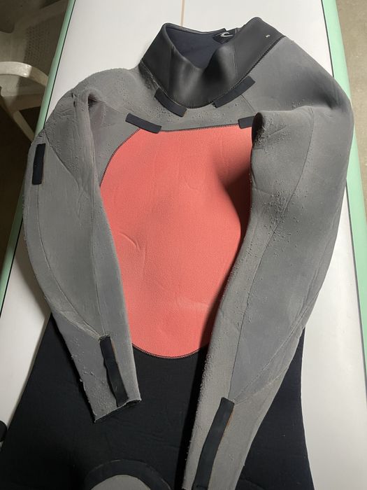 Fato surf rip curl 4.3 tamanho MS