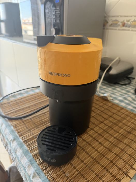 Máquina Nespresso Vertuo Pop