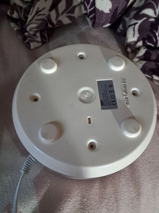 Йогуртница Dex bum-107, в рабочем состоянии. Можно приготовить кефир,