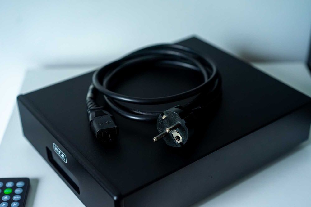 Hegel HD20 DAC 24/192 – świetny stan, pilot, komplet