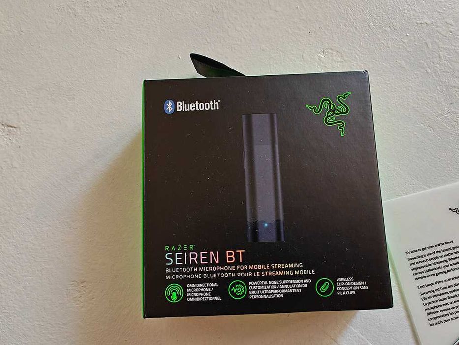 Микрофон Razer Seiren BT (RZ19-04150100-R3M1)