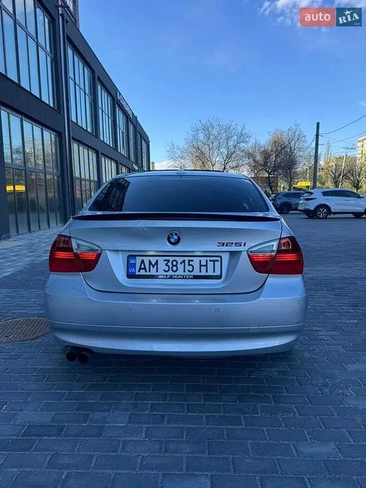 BMW E90 (бмв е90) 2.5 бензин