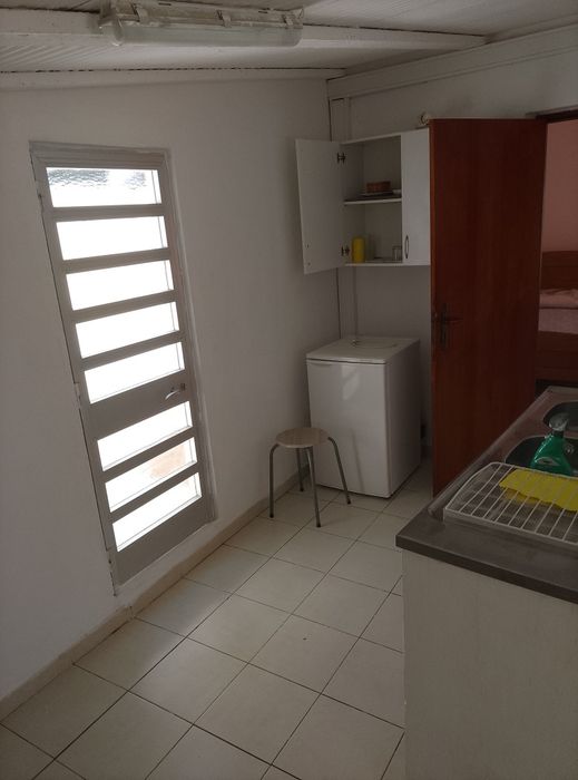 Casa T0+1 para arrendar
