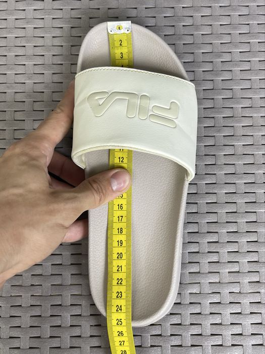 Fila шлепанцы тапочки 38 размер женские бежевые оригинал