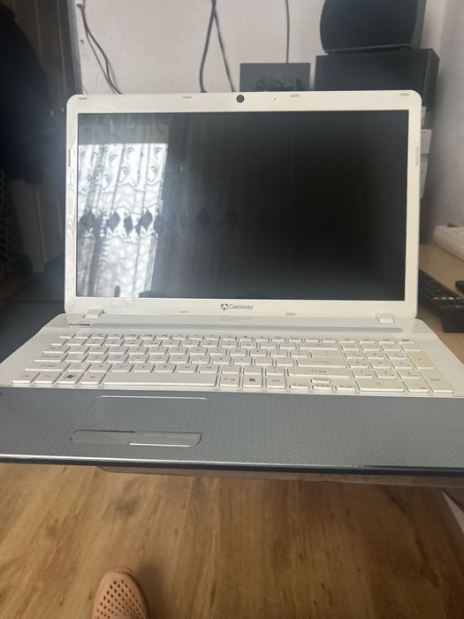 Sprzedan laptop hp 620
