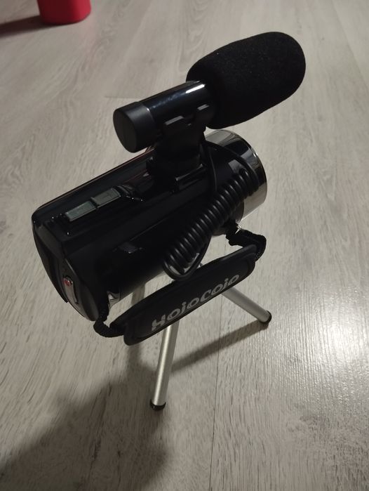 Нова цифрова відеокамера