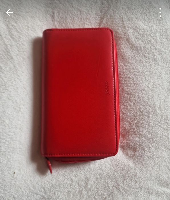 Filofax e Carteira Vermelha