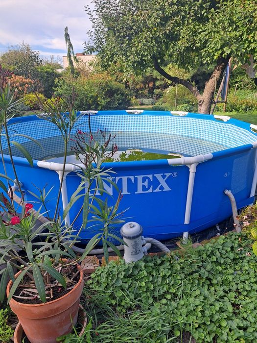 Basen Intex średnica 366 cm
