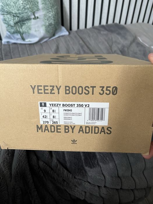 Buty adidas yeezy boost cloud white 42,5